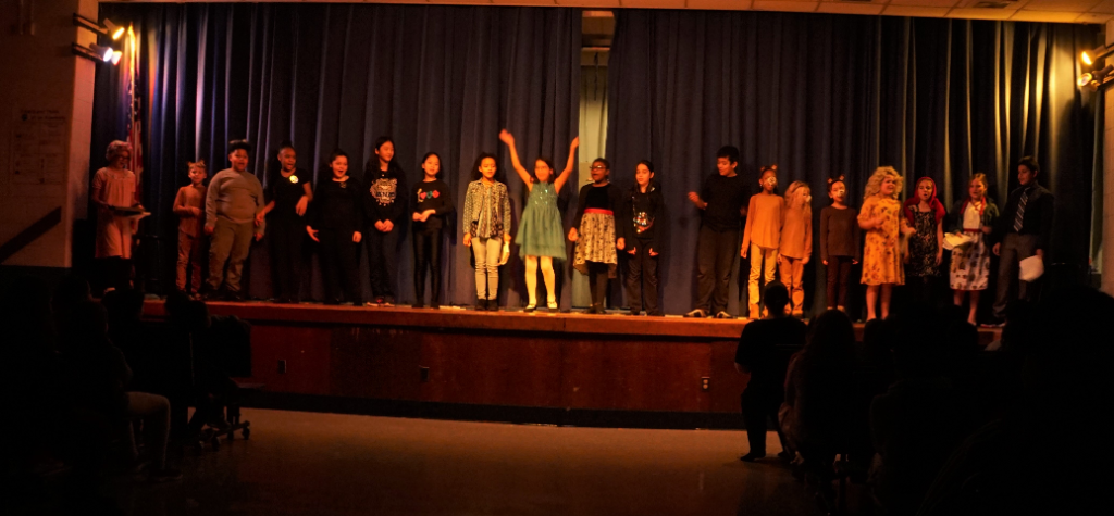 the cast of the sisters Grinn takes a bow