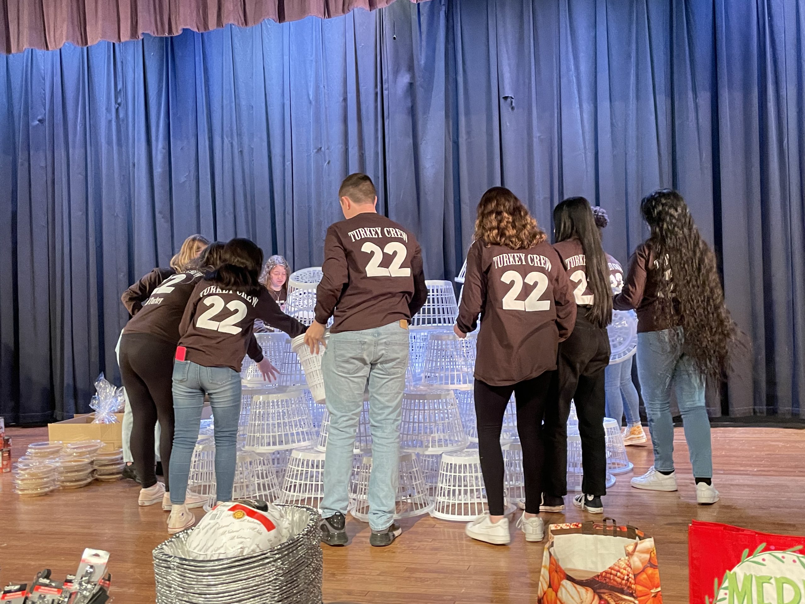 students are assembling baskets 