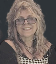 Headshot of Renata Mazzio